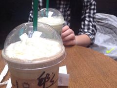 星巴克(中华广场店)-星巴克(广州中华广场B1层店)