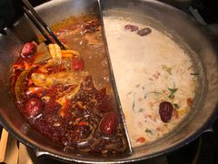 -湊湊火锅·茶憩(新中关购物中心店)