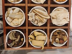 -天宜隆蘑菇宴火锅(石景山旗舰店)