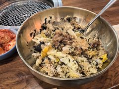 -明洞阿姨·韩式酱蟹烤肉·创意料理(三元桥店)