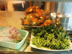 -姐妹临高乳猪店(海垦路店)