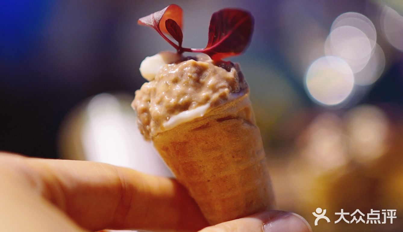 亲爱的，你来看看这间餐厅 是我喜欢的模样