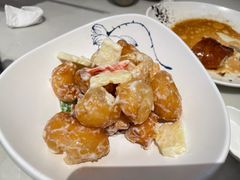-泓历皇朝酒店(东亭店)