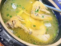 阳澄湖草鸡汤-品鲜村农家菜·阳澄湖大闸蟹(总店)
