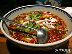 -洞庭土菜小炒馆(易发广场店)