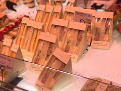 -巴黎贝甜(大宁国际商业广场店)