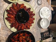 -巴厘龙虾·榜首油焖大虾(音乐学院·沿江酒馆店)