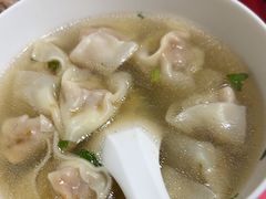 -周震馄饨