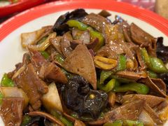 -闯关东东北农家菜(崂山石老人店)
