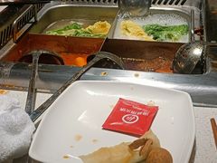 -海底捞火锅鲜切牛肉主题店(长寿路店)