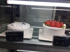 -卷心卷意·轻甜蛋糕(新光天地店)