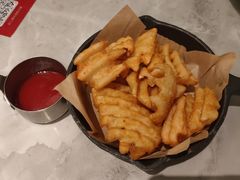 -必胜客(威高广场店)