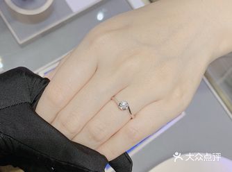 对比广州婚戒定制三巨头，终于把婚戒敲定了