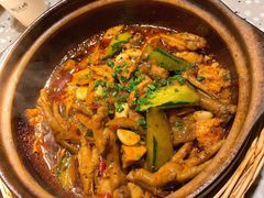 油焖凤爪王-鹤江桥·红油牛肉粉(SKP店)