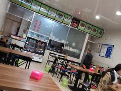 -继红顺河抄手名小吃