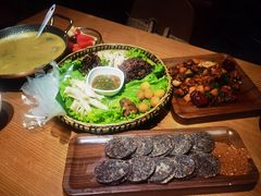 -隔壁老王·家常云南菜(花巷店)