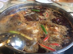 -蜀滋香鲜鱼美蛙火锅(339店)