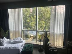 -粤塔H轻奢电竞酒店(海珠广州塔中山大学店)
