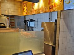 -麦当劳(虹梅路地铁站店)