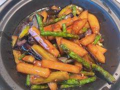 土豆茄子煲-花园茶楼(兴城西路店)