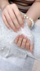 -UN·桃喜日系美睫美甲