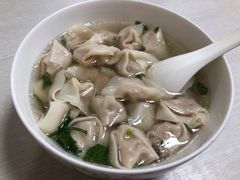 -周震馄饨