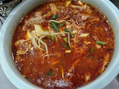 水煮肉片-酸婆娘江湖川菜(紫竹路店)