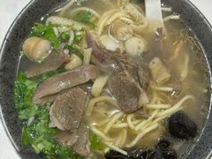 -点蹄擂椒猪脚饭(天虹汇一城店)
