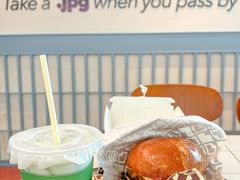 -JPG canteen(广州白云机场T2店)