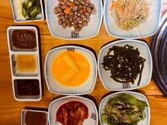 -唯成•韩国炭火烤肉 유성고기