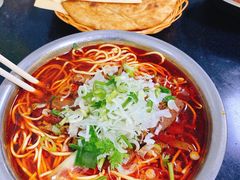 -薛记襄阳香辣牛肉面(平安路店)