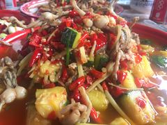 小南瓜烧奇猫儿-拈一筷子·宜宾江湖菜(十一街店)