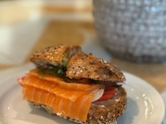 莳萝三文鱼三明治-麦田工坊(月湖店)