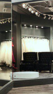 -深白婚纱艺术馆(王府壹号店)