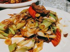-巴扎美食·新疆菜·西域歌舞表演餐厅(新疆大厦店)