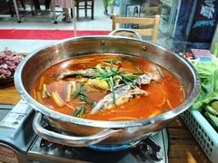 -苗家恒灵酸汤鱼-跳水牛肉连锁店(凯里总店)