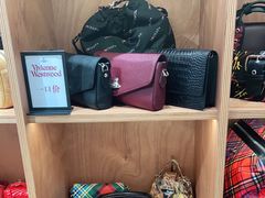 -Vivienne Westwood(上海来福士广场店)