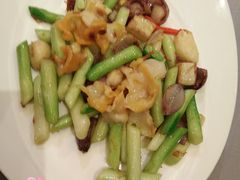 -御花园·粤菜·海鲜火锅(中山公园店)