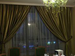 包厢-海派美食·家宴海鲜青岛菜·石锅鲽鱼头(东方城店)