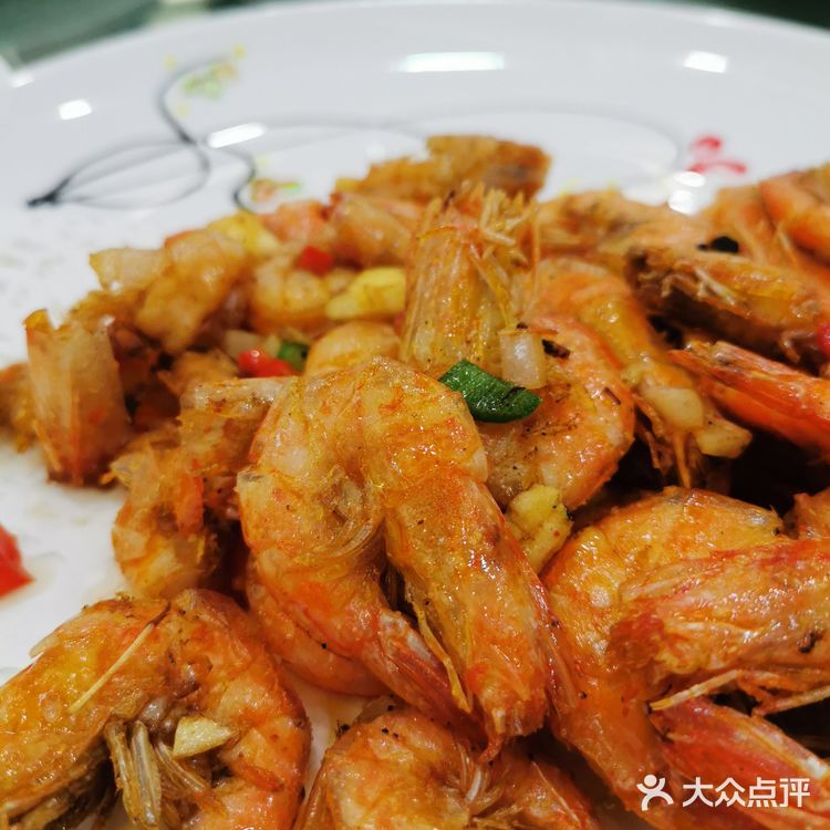 实惠是真实惠，人也是真多。