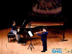 -小荧星艺校(浦东中环分校)