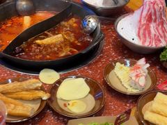 -赵美丽·重庆社区火锅·直营店(火车东站·中豪国际店)