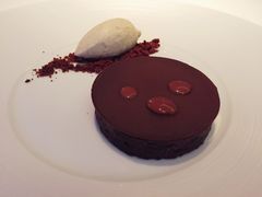 法芙娜温巧克力塔-AZUR聚(香格里拉饭店)