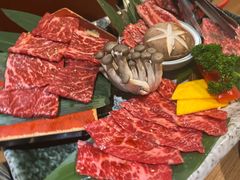 -炼火烤肉店