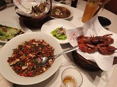 -鸽子侯·家宴·平价海鲜(绿地店)