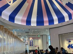 -喜茶(迪士尼小镇DP店)