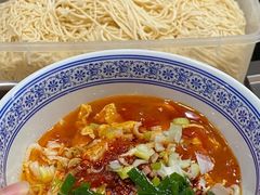 -涨巢·潮玩水疗局