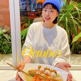 酥酥脆脆，香而不油。热乎的时候更好吃