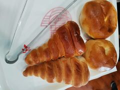 奶油牛角面包-新侨三宝乐面包店(崇文门店)