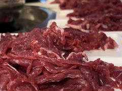 吊龙-潮牛岛·潮汕鲜切牛肉自助火锅(无锡首店)